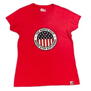 The North Face Graphic Tee (Slim Fit) NWOT